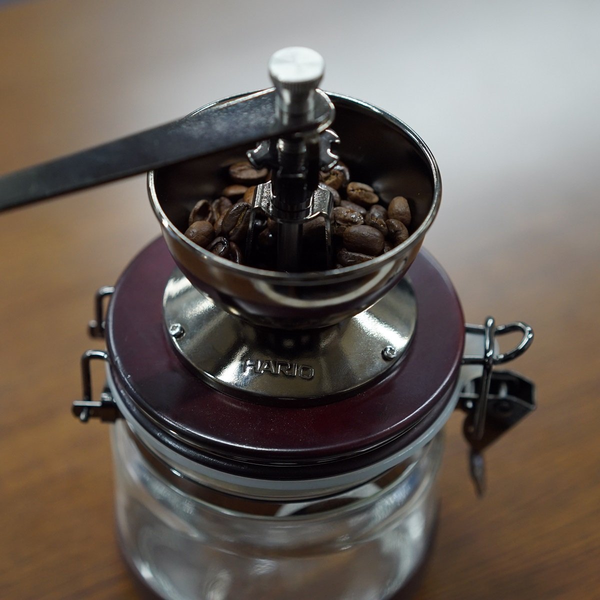 預訂|全港免運|Hario 120g特大容量 創新保鮮手搖/手動磨咖啡豆機 Coffee Mill CMHN-4|《約10-14個工作天內寄出》