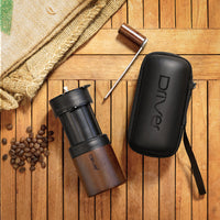 現貨｜全港免運｜Driver - 台灣製 雙軸承伸縮磨豆機 (附保護殼) Coffee Grinder 30g容量｜手搖/手動磨咖啡豆機｜五軸不銹鋼刀盤｜送Hario V60濾紙 100張 (品牌授權經銷商)